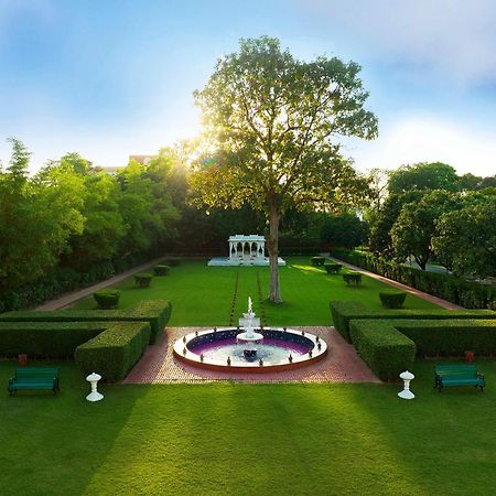 Taj Nadesar Palace Варанаси Экстерьер фото