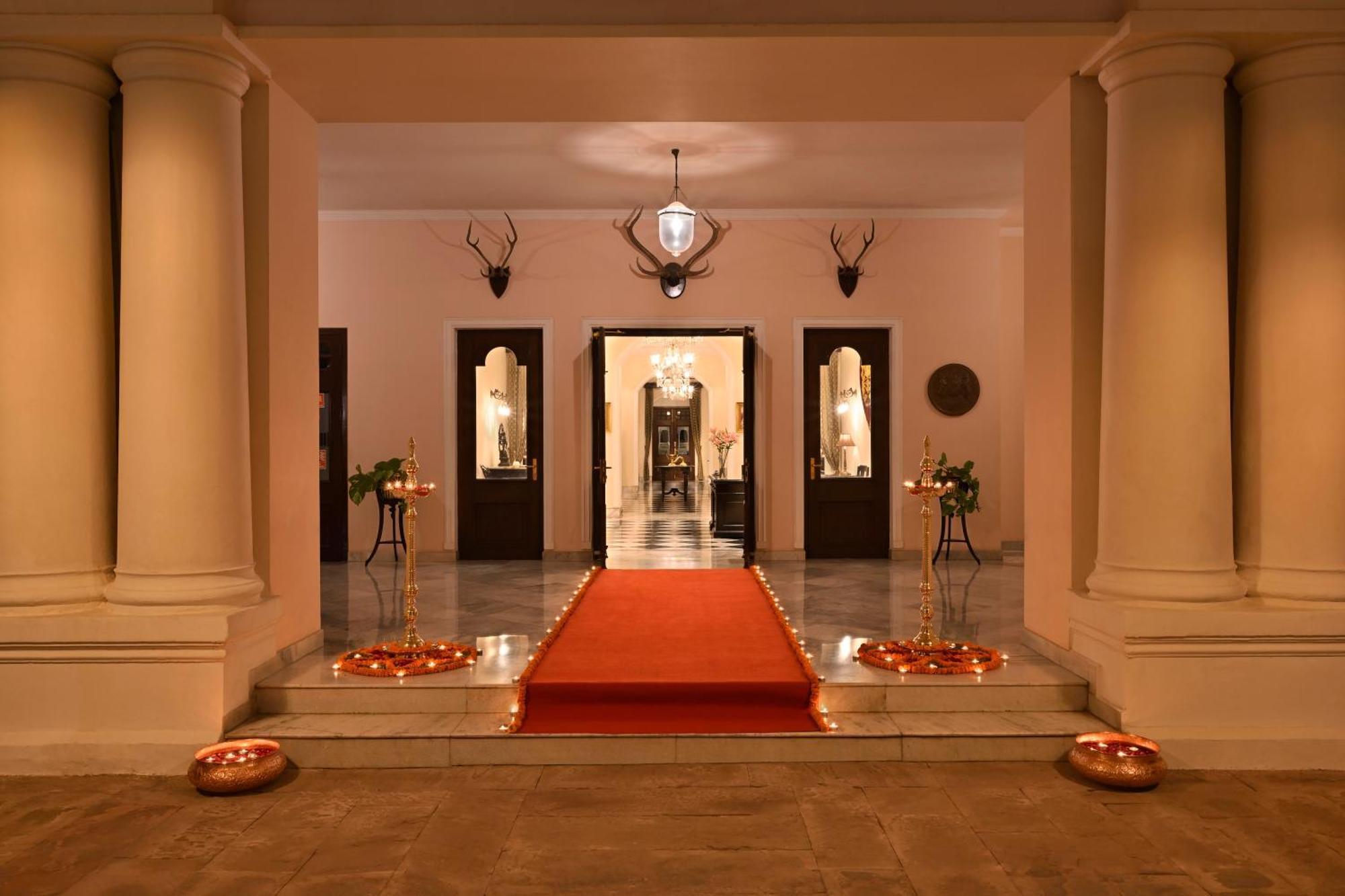 Taj Nadesar Palace Варанаси Экстерьер фото